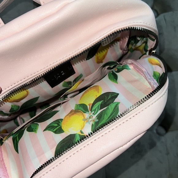 Small backpack - Picture 3 of 3